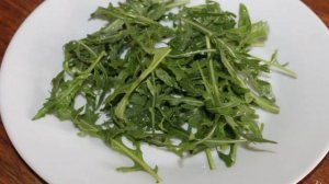 Салат с булгуром и сыром Бри