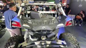 Багги BRP MAVERICK RS. Выставка CHINA MOTOR 23, Пекин.