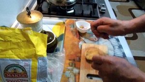 Тесто для рыбалки на карася.Чесночное тесто на карася. Плотва, карась, карп круглый год