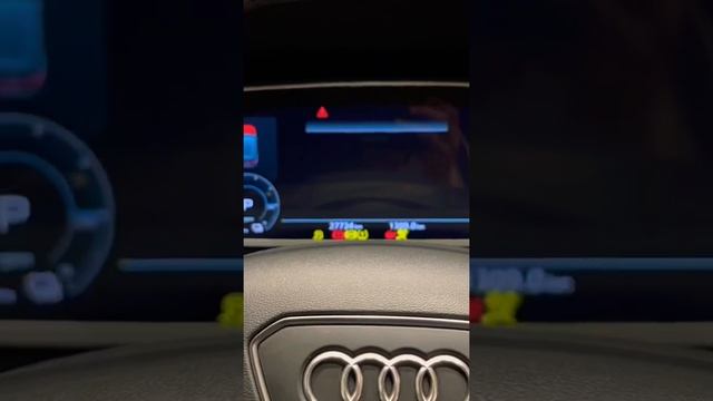 Audi E-Tron start up