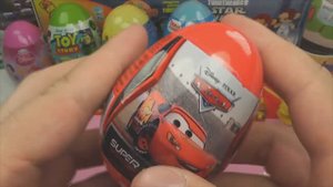 ОТКРЫВАЕМ 20 ШОКОЛАДНЫХ ЯИЦ KINDER EGG - ИНТЕРЕСНО КАКАЯ ИГРУШКА ВНУТРИ?