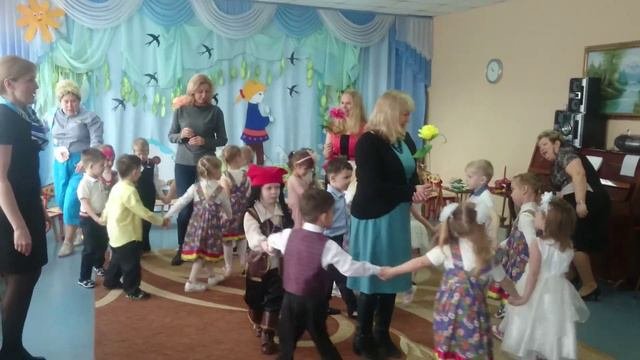 Утренник на 8 марта(6)