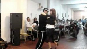 Carlos y Patricia MILONGA TAQUITO MILITAR