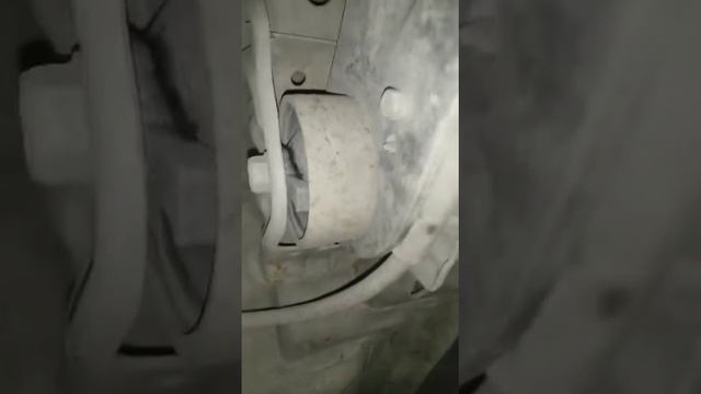 nissan maxima v6 3.0- ремонт ходовой и устранение течи масла из двигателя и КПП