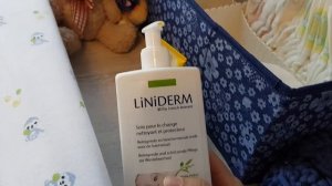 Пеленальный столик: что должно на нем быть?