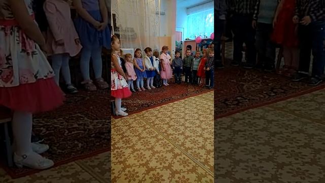 День матери, в детском саду младшая группа!!! смотреть онлайн