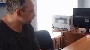 Он подкарауливал детей на улице, хвастался перед ними мотоциклом и заманивал в б