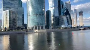 КАК ВЫЖИТЬ БЕЗ ДЕНЕГ В МОСКВЕ? Или как мы поехали в Москву с минимальным бюджетом