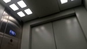 В лифте Высота 43 починили дисплей!