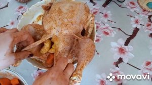 Фаршированная курица яблоками, тыквой и черносливом?/ запекаем в духовке