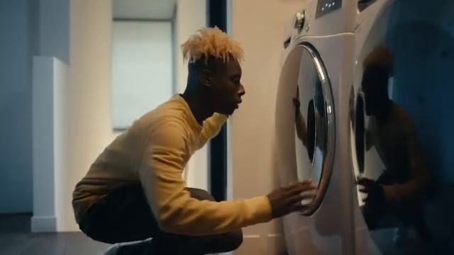 New Apple AirPods Pro-Apple official video смотреть онлайн