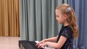 Прекрасное далёко. Исполняет Андреева Ксюша