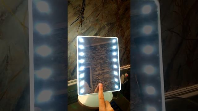 Купить Зеркало для макияжа с LED подсветкой в Украине