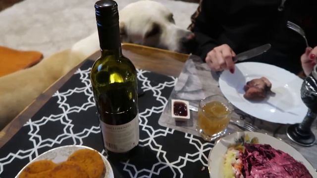 VLOG: Семейный праздник???. А потолок уже голубой ???. смотреть онлайн