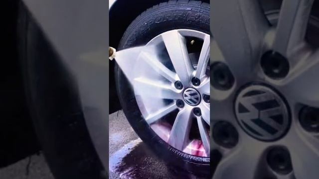 Deep clean wheels VW Golf  #satisfyingvideo #carwash #autodetailing #cardetailing #golf   #vwgolf