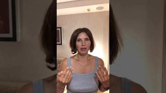Комплекс упражнений для увеличения объема губ