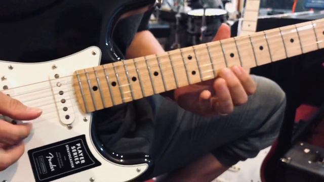 Fender Player Series Strat смотреть онлайн