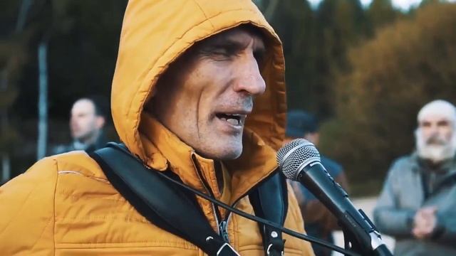 Клип Харинама-группы Намамрита Святое Имя Гаура Хари / Harinama group Namamrita Holy Name Gaura Har смотреть онлайн