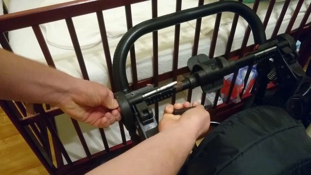 Naprawa hamulca w wózku dziecięcym Bebetto Luca / nie Laguna :) смотреть онлайн