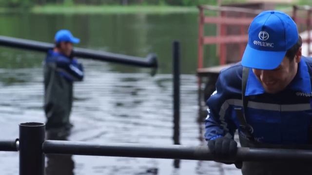 Строительство пирса на винтовых сваях летом смотреть онлайн