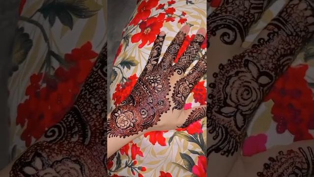 #heenaarts #heena #henna #hennamehndidesign #mehendi