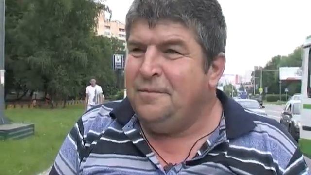 Неправильно припаркованные машины эвакуируют.