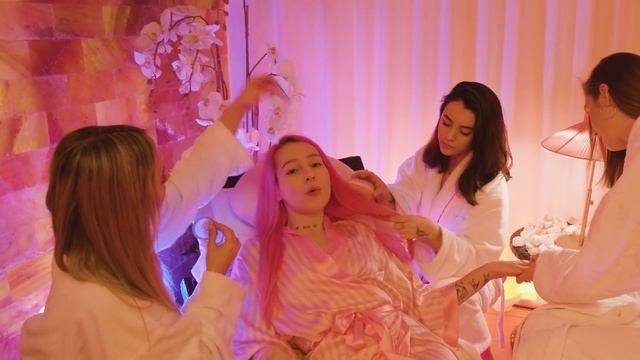 Young Leosia - Szklanki смотреть онлайн