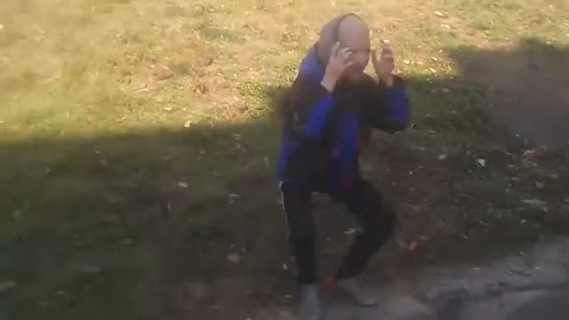 Бомж )