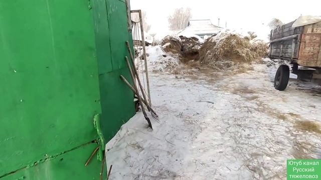 Жеребцы вороные растут. Трап-эстакада в процессе творчества. смотреть онлайн