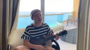 Дочь Алсу, Микелла Абрамова перепела песню Гаги и Купера Shallow из фильма «Звезда родилась»