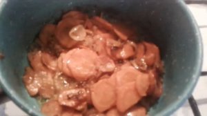 Теплый салат с охотничьими колбасками