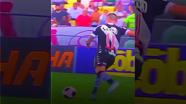 DEFESA ABSURDA DE FÁBIO NO CLÁSSICO CONTRA O VASCO || EDIT