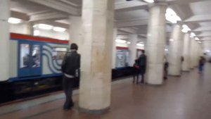 Москва 813 станция метро Александровский сад осень день