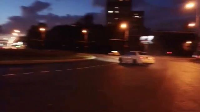 Mercedes VS BMW. Mercedes c63/ BMW M///3 смотреть онлайн