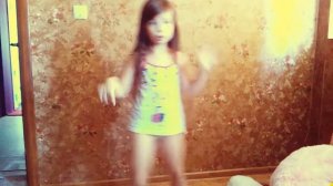 Танец под песню "Сумасшедшая"