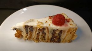 Торт с сухофруктами.