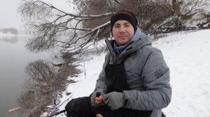 Ловля лещей. Зима. Рыбалка на Москве реке.