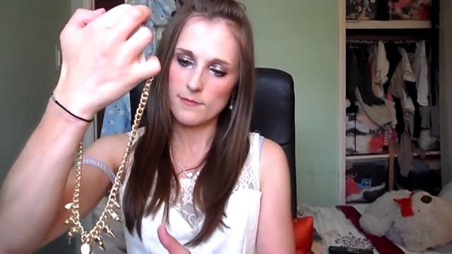 What's in my bag? Haul August 2013 Dorothy Perkins Lola and rose Miss Selfridge смотреть онлайн