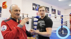 Марк Мельцер показал как тренировать удар с резиной / Силовая выносливость боксера