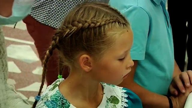 Ежегодная акция «Помоги пойти учиться» смотреть онлайн