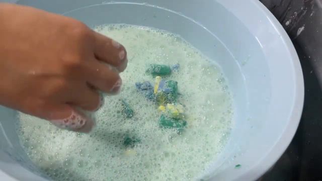 ASMR LAUNDRY BAR SOAKED IN 5 DAYS - SOAP EXPERIMENT P.2 #laundrydetergent #laundry #laundryservice смотреть онлайн