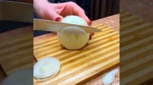 Любое мясо в горшочках.