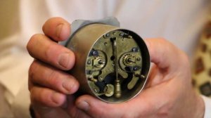 Александр Бродниковский-собрание старинных и зарубежных будильников