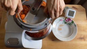Нарезка кубиками 2 кг моркови  за 1 минуту с помощью Бош54251