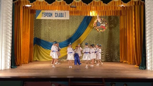 “Дитяча полька» - Зразковий аматорський колектив народного танцю «Подільський вітерець»