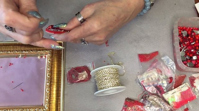 БРОШКИ ГУБКИ ПТАШКИ/СИМОНА/КУДА Я ПРОПАЛА/БОЛТАЛКА смотреть онлайн