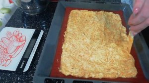 Нежный морковный рулет с творожным сыром. Невероятная закуска на праздничный стол.