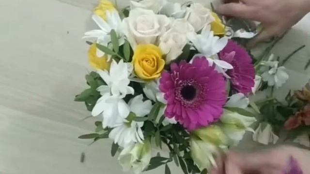 Флористика для начинающих. Шляпная коробка с цветами, мастер-класс