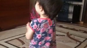Хадиджа танцует