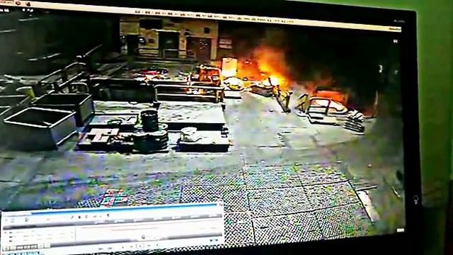 Падение 5 тонного ковша с металлом смотреть онлайн